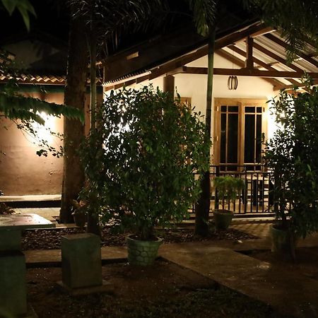 Max Safari Villa Udawalawe Exterior foto
