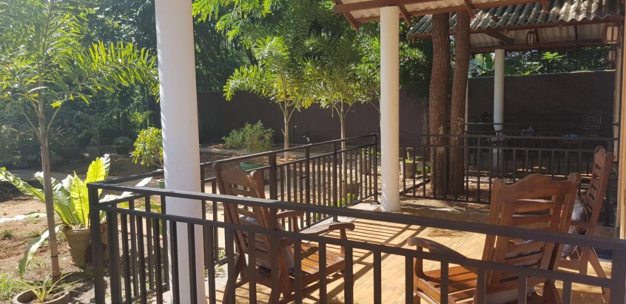 Max Safari Villa Udawalawe Exterior foto