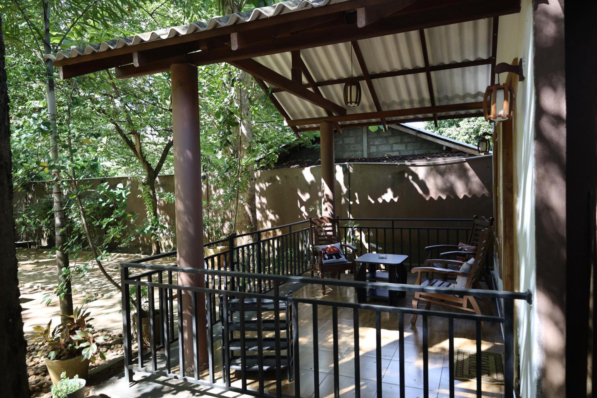 Max Safari Villa Udawalawe Exterior foto
